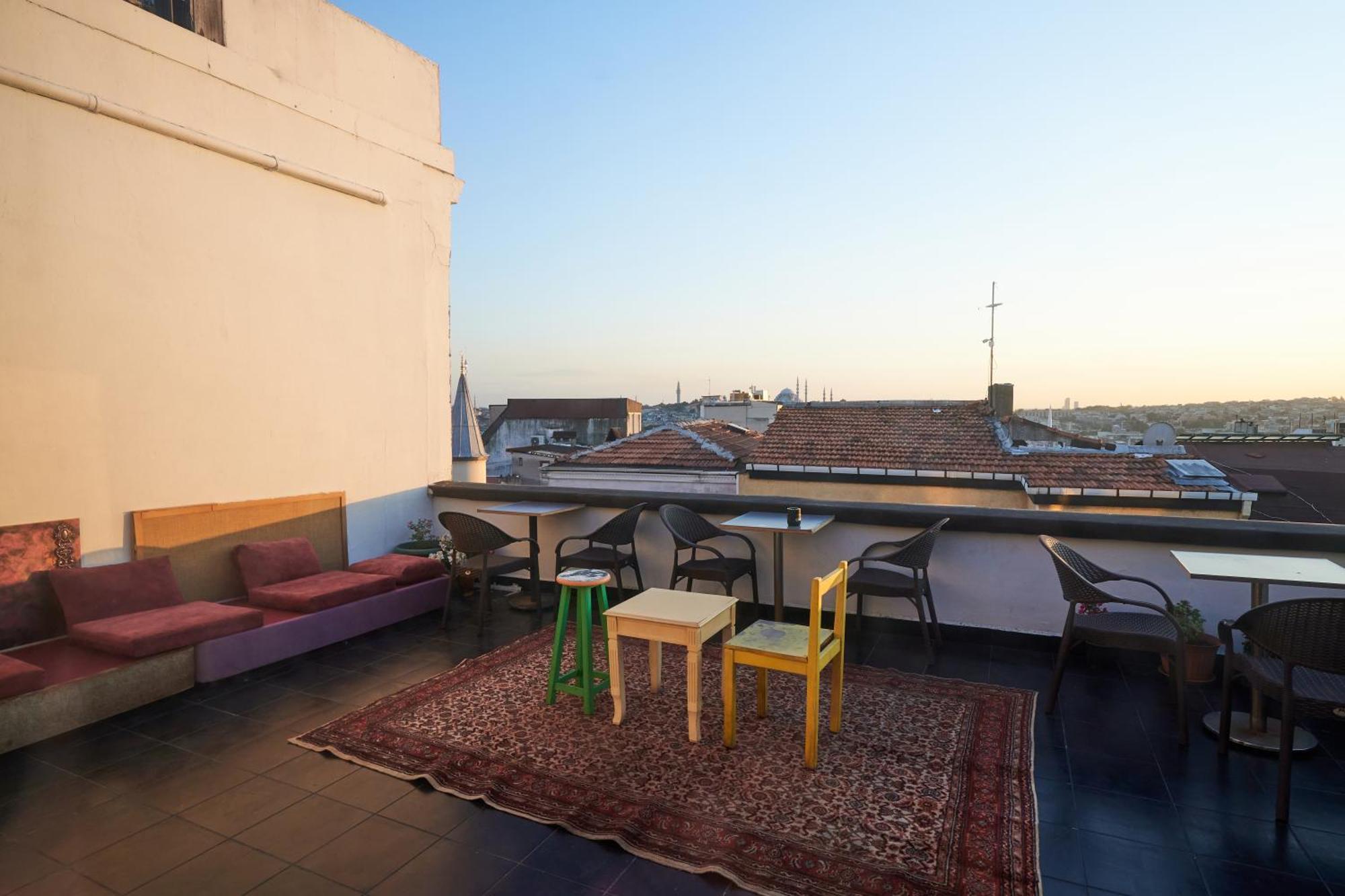 Galata Pearl Hotel Istanbul Exterior photo